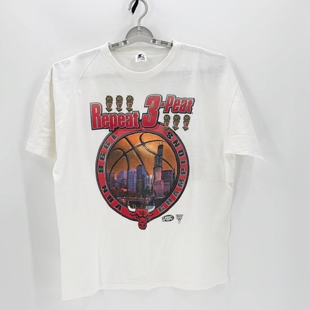 Vintage Chicago Bulls T-shirt Jordan Repeat 3 Peat 1998 Starter size XL